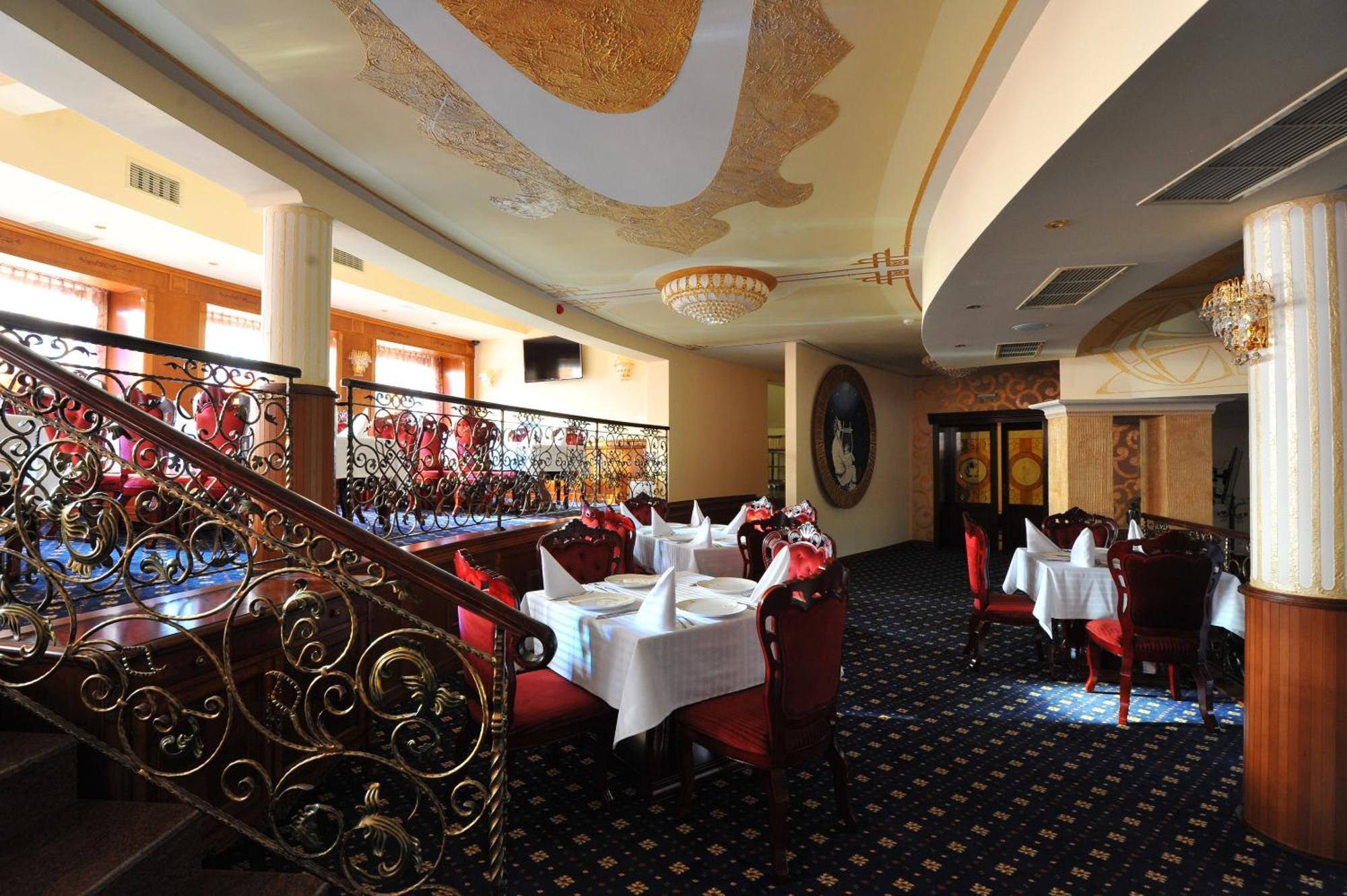 Park Hotel Στάρα Ζαγόρα Εξωτερικό φωτογραφία Restaurant