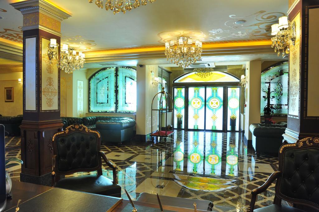 Park Hotel Στάρα Ζαγόρα Εξωτερικό φωτογραφία Lobby